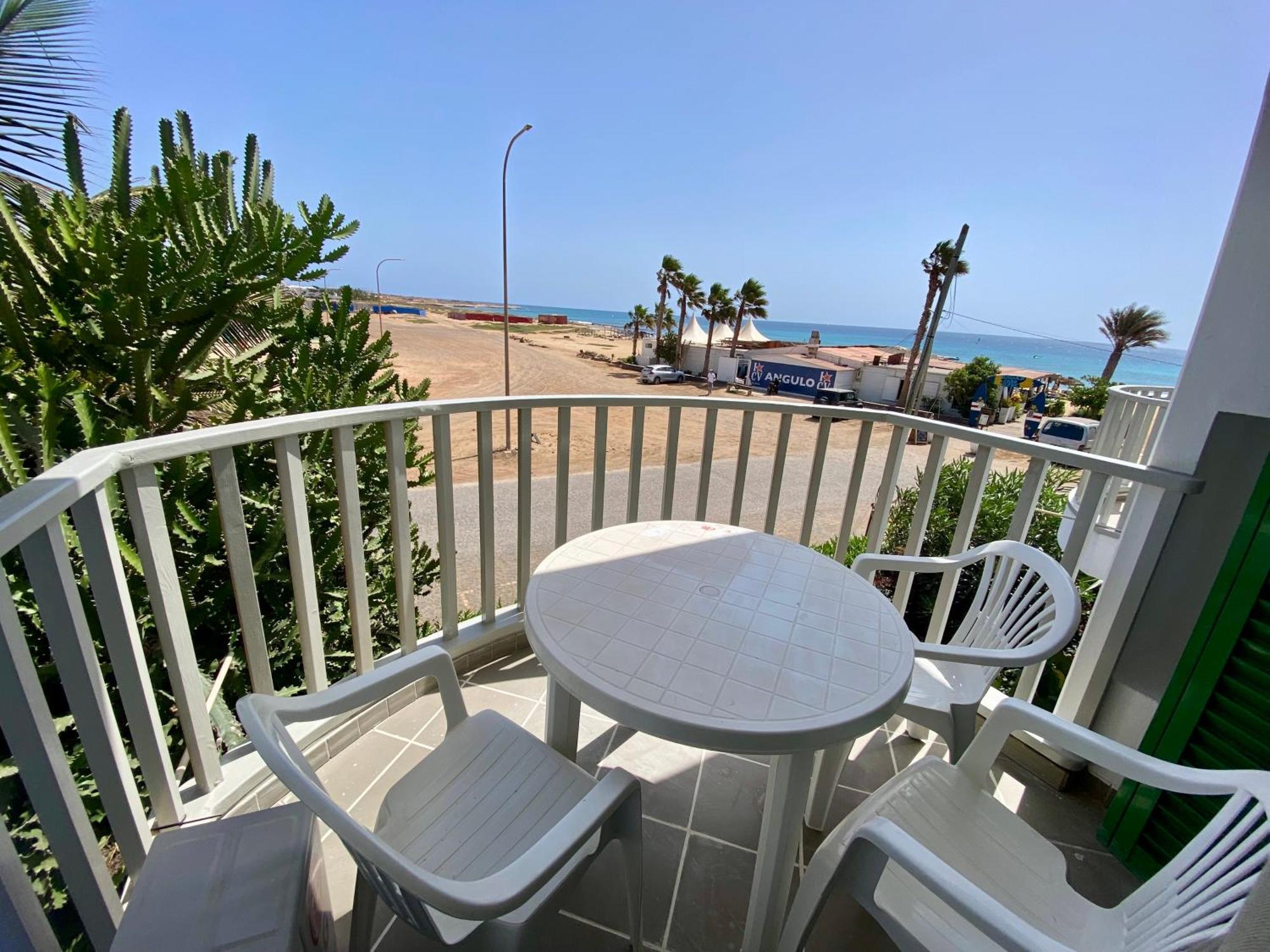 Leme Bedje Sea View - By Bobbywashere Santa Maria Esterno foto