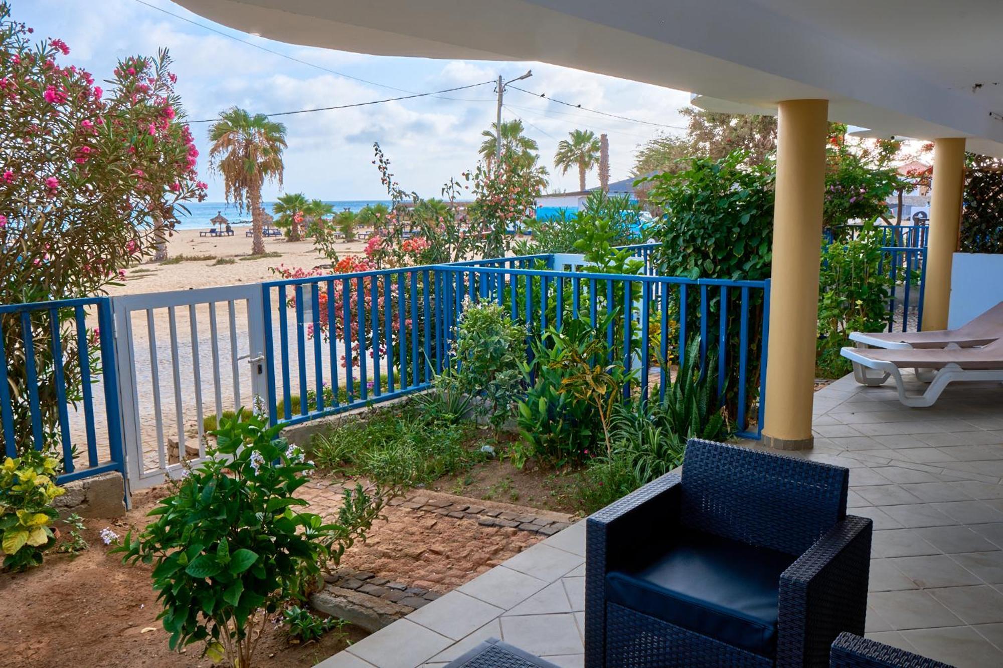 Leme Bedje Sea View - By Bobbywashere Santa Maria Esterno foto